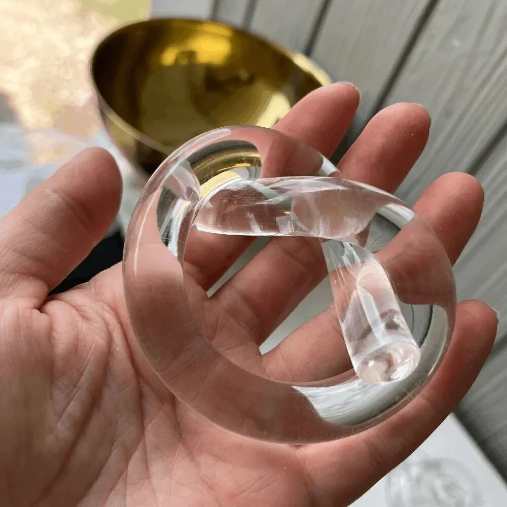 Dorothy Thorpe Lucite Napkin Rings – Set of 8 Pretzel Knot Vintage MCM